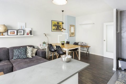 Kattohuoneisto myytävänä Barcelona, Espanja, 2 makuuhuonetta, 78 m2 No. 192757 - kuva 20