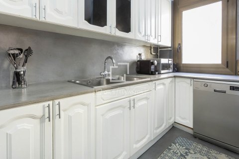 Kattohuoneisto myytävänä Barcelona, Espanja, 2 makuuhuonetta, 78 m2 No. 192757 - kuva 15
