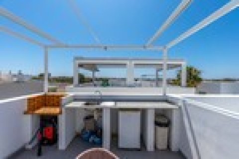 Huvila myytävänä Villamartin, Alicante, Espanja, 3 makuuhuonetta, 199 m2 No. 179822 - kuva 24
