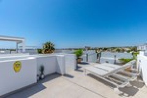 Huvila myytävänä Villamartin, Alicante, Espanja, 3 makuuhuonetta, 199 m2 No. 179822 - kuva 22
