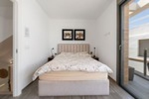 Huvila myytävänä Villamartin, Alicante, Espanja, 3 makuuhuonetta, 199 m2 No. 179822 - kuva 12