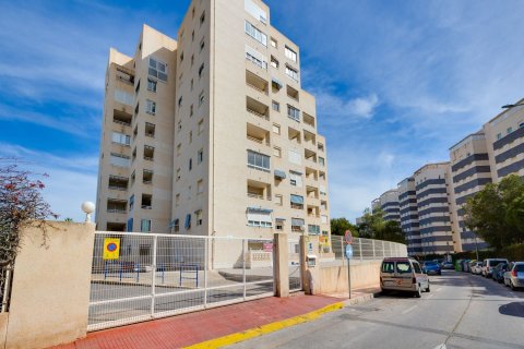 Lägenhet till salu i El Campello, Alicante, Spanien 2 sovrum, 98 kvm. Nr. 179824 - foto 3