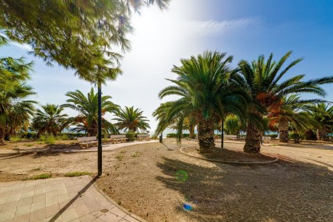 Lägenhet till salu i El Campello, Alicante, Spanien 2 sovrum, 98 kvm. Nr. 179824 - foto 18