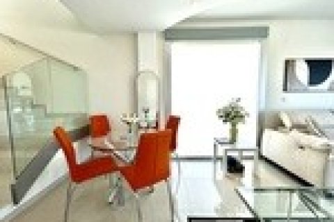 Villa for sale in Villamartin, Alicante, Spain 3 bedrooms, 102 sq.m. No. 179820 - photo 6