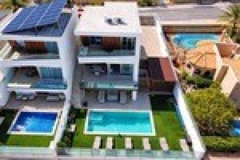 Villa for sale in Villamartin, Alicante, Spain 3 bedrooms, 102 sq.m. No. 179820 - photo 2