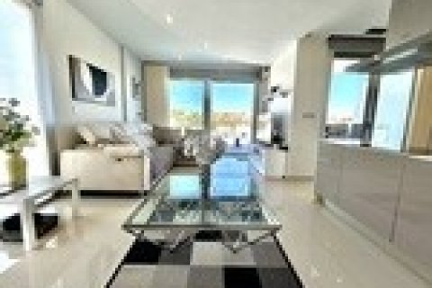 Villa for sale in Villamartin, Alicante, Spain 3 bedrooms, 102 sq.m. No. 179820 - photo 4