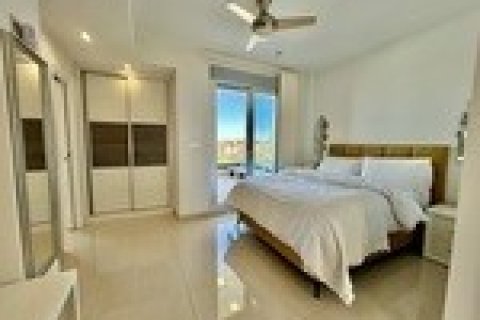 Villa for sale in Villamartin, Alicante, Spain 3 bedrooms, 102 sq.m. No. 179820 - photo 15