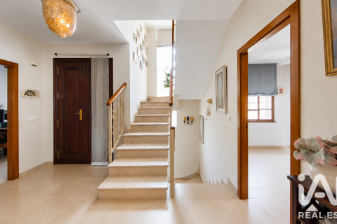 House zum Verkauf in Cordoba, Spanien 6 Schlafzimmer, 360 m2 Nr. 192204 - Foto 20