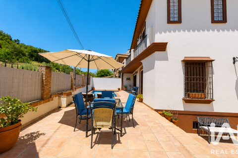 House zum Verkauf in Cordoba, Spanien 6 Schlafzimmer, 360 m2 Nr. 192204 - Foto 5