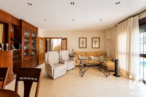 House zum Verkauf in Cordoba, Spanien 6 Schlafzimmer, 360 m2 Nr. 192204 - Foto 8