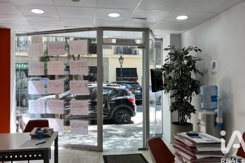 Lokal usługowy w Madrid, Hiszpania 100 mkw. nr 192208 – zdjęcie 3