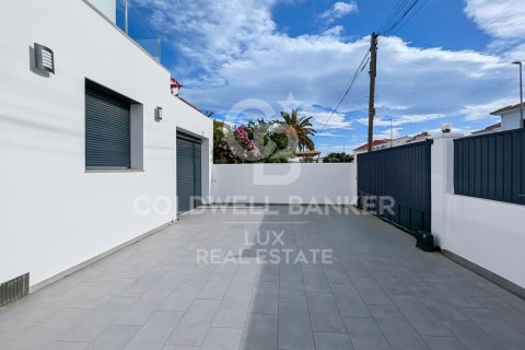 Villa in vendita a Empuriabrava, Girona, Spagna 5 camere da letto, 205 mq. N° 160347 - foto 23