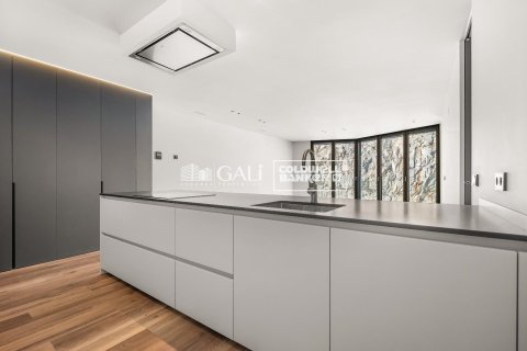 Apartamento en venta en Principado De Andorra (Ninguna Poblacion Tiene C.P.), Lérida, España 2 dormitorios, 101 m2 No. 160345 - foto 2