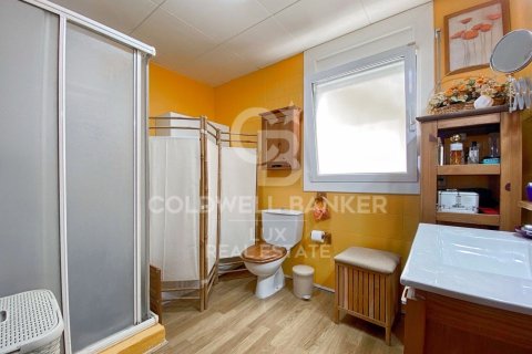 House for sale in Roses, Girona, Spain 4 bedrooms, 230 sq.m. No. 160343 - photo 12