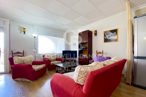 House for sale in Roses, Girona, Spain 4 bedrooms, 230 sq.m. No. 160343 - photo 16