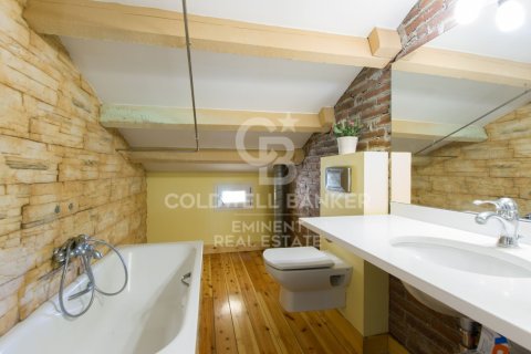 House for sale in Mataro, Barcelona, Spain 6 bedrooms, 435 sq.m. No. 160341 - photo 15