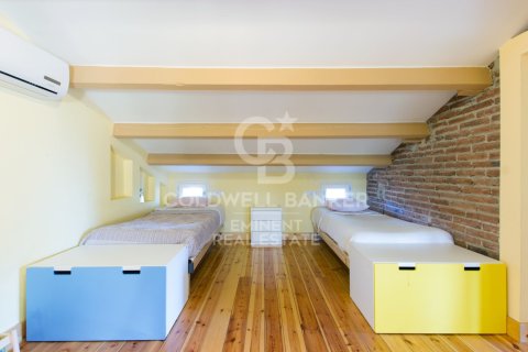 House for sale in Mataro, Barcelona, Spain 6 bedrooms, 435 sq.m. No. 160341 - photo 17