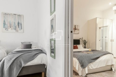 Huvila myytävänä Barcelona, Espanja, 2 makuuhuonetta, 77 m2 No. 160817 - kuva 27
