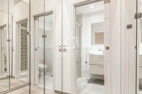 Apartamento en venta en Barcelona, España 2 dormitorios, 77 m2 No. 160817 - foto 30