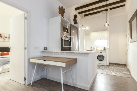 Huvila myytävänä Barcelona, Espanja, 2 makuuhuonetta, 77 m2 No. 160817 - kuva 16