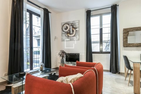 Huvila myytävänä Barcelona, Espanja, 2 makuuhuonetta, 77 m2 No. 160817 - kuva 7