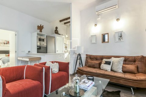 Huvila myytävänä Barcelona, Espanja, 2 makuuhuonetta, 77 m2 No. 160817 - kuva 3