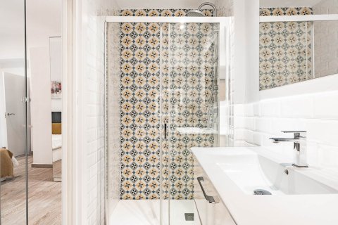 Apartamento en venta en Barcelona, España 2 dormitorios, 77 m2 No. 160817 - foto 22