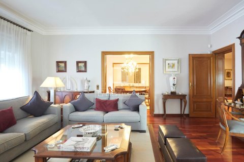 Apartment à vendre à Barcelona, Espagne, 6 chambres, 453 m2 No. 160820 - photo 4