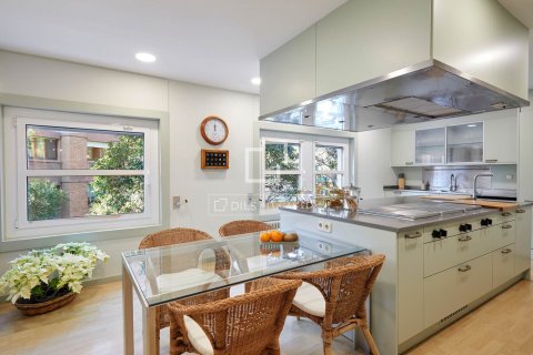 Apartment à vendre à Barcelona, Espagne, 6 chambres, 453 m2 No. 160820 - photo 9