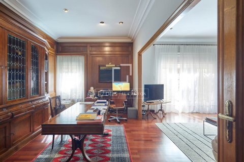 Apartment à vendre à Barcelona, Espagne, 6 chambres, 453 m2 No. 160820 - photo 5