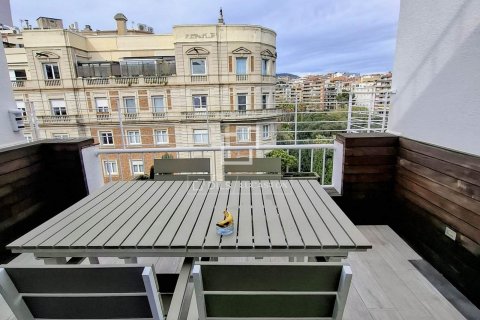 Appartamento in vendita a Barcelona, Spagna 5 camere da letto, 146 mq. N° 160822 - foto 3