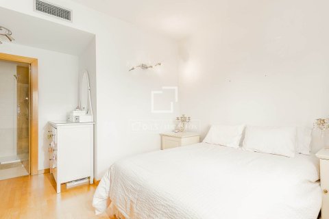 Apartament w Barcelona, Hiszpania 3 sypialnie, 98 mkw. nr 160821 – zdjęcie 13