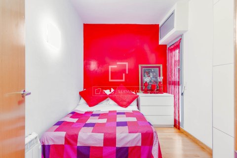 Apartament w Barcelona, Hiszpania 3 sypialnie, 98 mkw. nr 160821 – zdjęcie 22