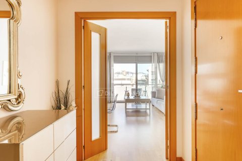 Apartament w Barcelona, Hiszpania 3 sypialnie, 98 mkw. nr 160821 – zdjęcie 28