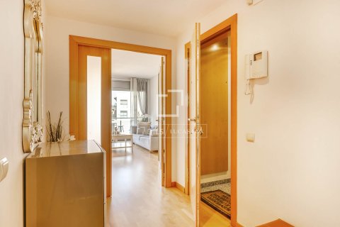 Apartament w Barcelona, Hiszpania 3 sypialnie, 98 mkw. nr 160821 – zdjęcie 29