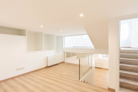 Продажа виллы в Кастельдефельс, Барселона, Испания 4 спальни, 133м2 №160819 - фото 10