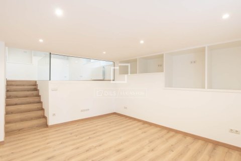 Продажа виллы в Кастельдефельс, Барселона, Испания 4 спальни, 133м2 №160819 - фото 12