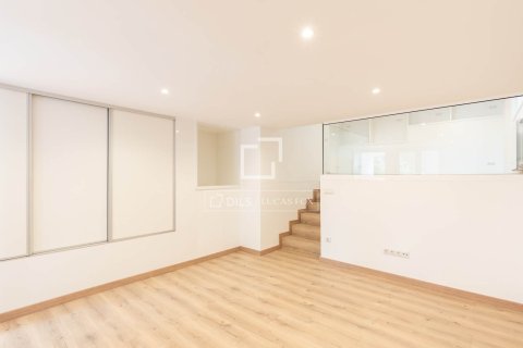 Продажа виллы в Кастельдефельс, Барселона, Испания 4 спальни, 133м2 №160819 - фото 13