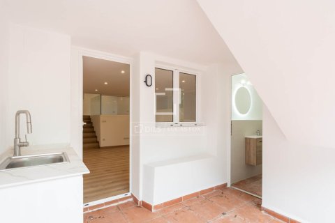 Продажа виллы в Кастельдефельс, Барселона, Испания 4 спальни, 133м2 №160819 - фото 14