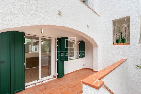 Продажа виллы в Кастельдефельс, Барселона, Испания 4 спальни, 133м2 №160819 - фото 7