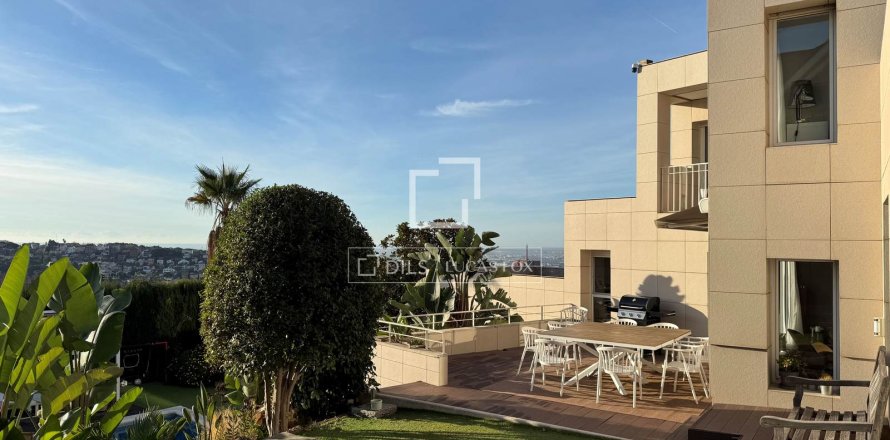 Villa Sant Just Desvern, Barcelona, Spānijā 4 istabas, 406 m2 Nr. 160823