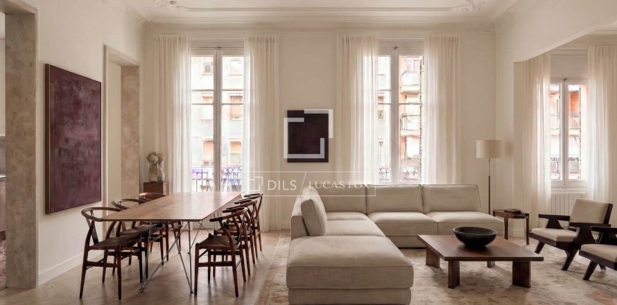 Appartamento a Barcelona, Spagna 4 camere da letto, 201 mq. N° 192556