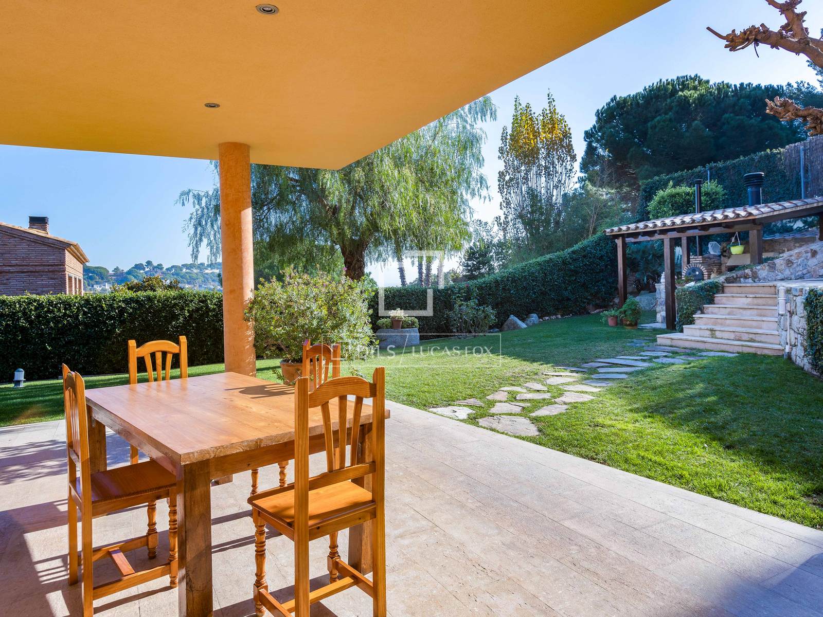 Villa a Premia De Dalt, Barcelona, Spagna 5 camere da letto, 563 mq. N° 192554