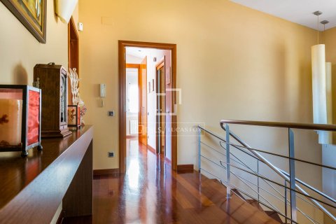 Villa in vendita a Premia De Dalt, Barcelona, Spagna 5 camere da letto, 563 mq. N° 192554 - foto 11