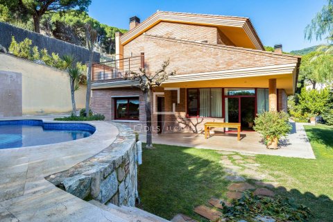 Villa in vendita a Premia De Dalt, Barcelona, Spagna 5 camere da letto, 563 mq. N° 192554 - foto 2