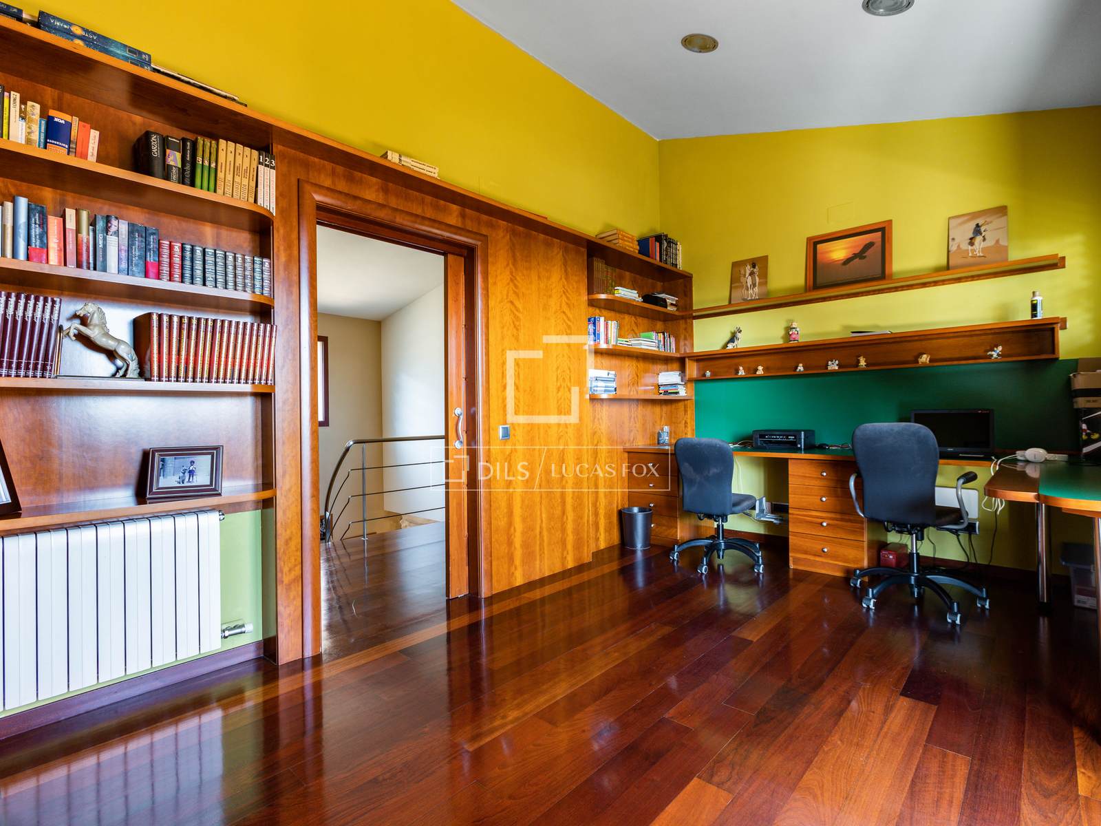 Villa a Premia De Dalt, Barcelona, Spagna 5 camere da letto, 563 mq. N° 192554