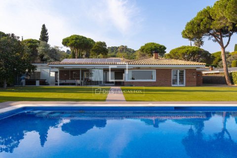 Villa in vendita a Sant Vicenc De Montalt, Barcelona, Spagna 6 camere da letto, 354 mq. N° 192555 - foto 4