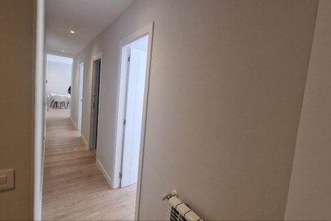 Apartamento en venta en Madrid, España 1 dormitorio, 64 m2 No. 177805 - foto 14