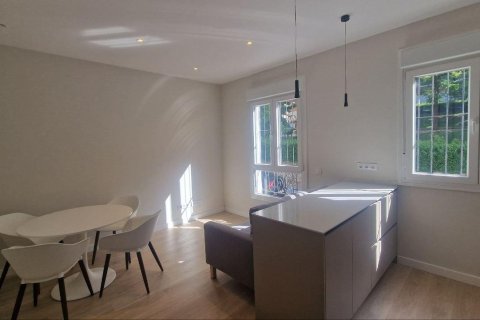 Apartamento en venta en Madrid, España 1 dormitorio, 64 m2 No. 177805 - foto 4