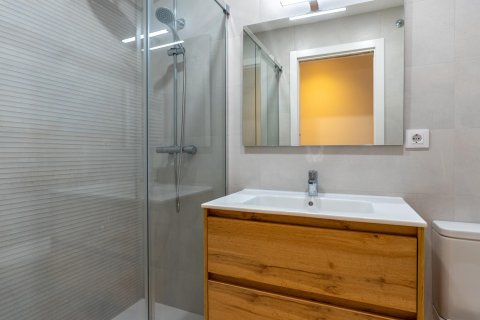 Apartment à vendre à Madrid, Espagne, 1 chambre, 68 m2 No. 177805 - photo 29
